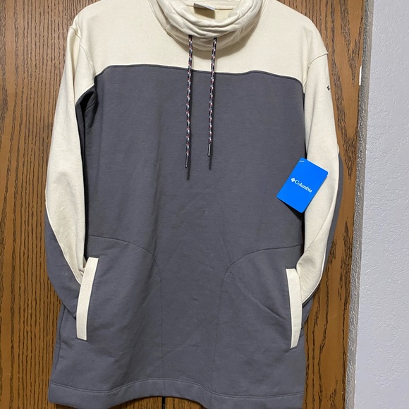 Columbia Tunic Sweater - Picture 2 of 3